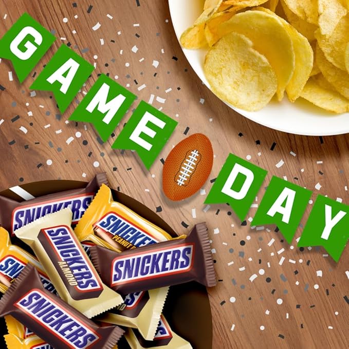 SNICKERS Original Peanut Butter &amp Almond Bulk Variety Pack Fun Size Chocolate Candy Bar Assortment 44.5 oz 60 Pieces Bag