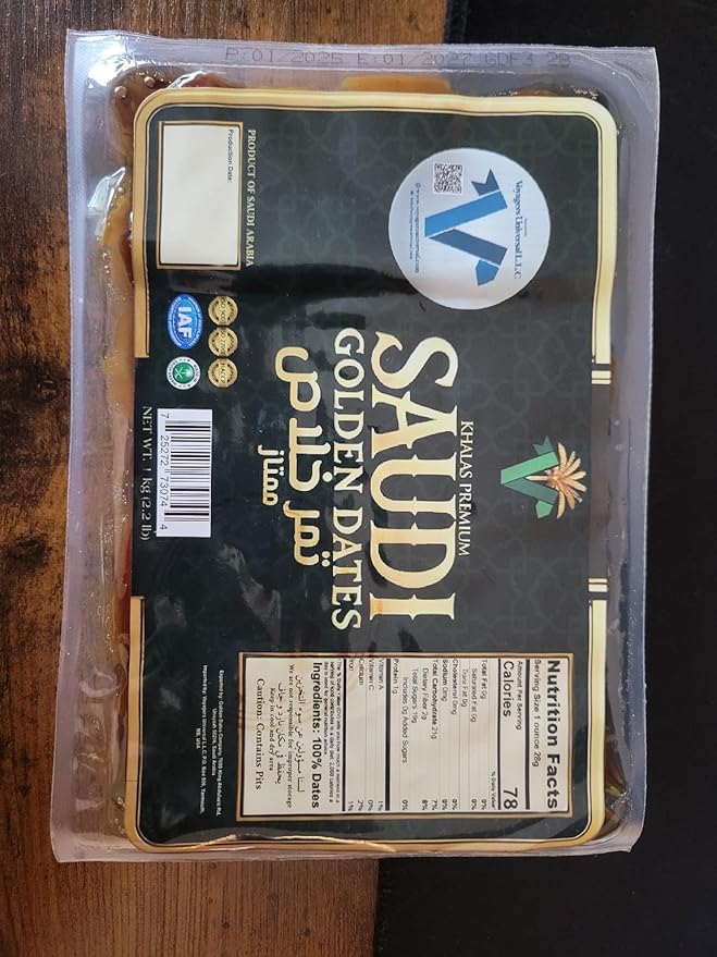 Khalas Premium Saudi Golden Dates - 1kg (2.2 lb) Vacuum Sealed Pack - 100% Natural No Added Sugar Healthy Energy Snack - Product of Saudi Arabia