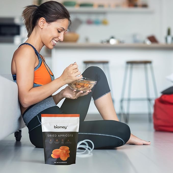 Biomey Big Size Dried Turkish Apricots 2 LB - No Added Sugar - Vegan - Non-GMO - Superfood Healthy Snack - Great Source of Potassium &amp Fiber - Gluten Free Kosher and Vegan
