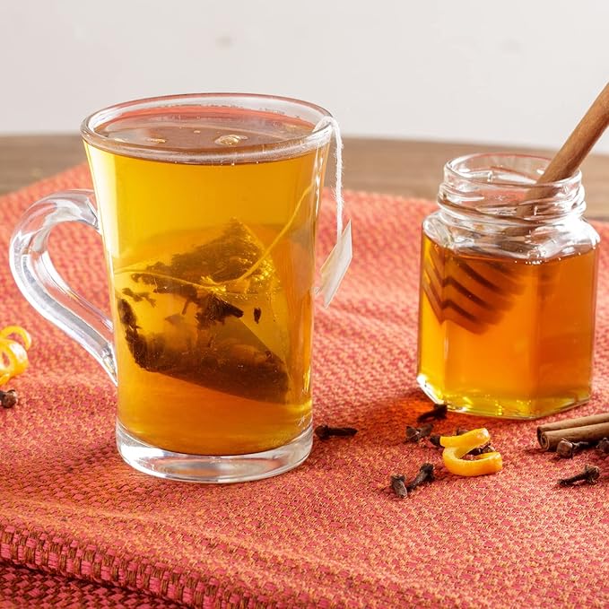 Harney &amp Sons Hot Cinnamon Spice Tea - 30 Tea Sachets Bundle (Pack of 2) - Black Tea with Oranges &amp Sweet Cloves