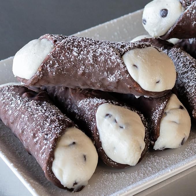 Supremo Italiano Small Chocolate Cannoli Shells | Kosher | 120 Count