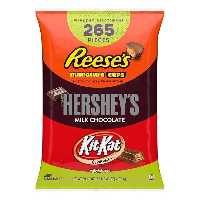 HERSHEY'S KIT KAT and REESE'S Assorted Milk Chocolate Candy Variety Bag 80.39 oz (265 Pieces)