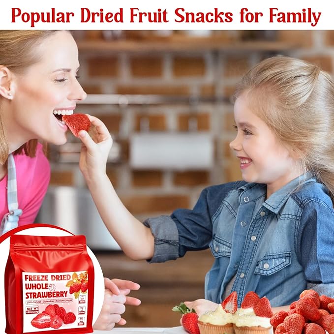 8.82OZ Whole Freeze Dried Strawberry - 100% Natural Strawberry with Sugar Vegan &amp NON GMO Dried Strawberries Perfect for Snack Beverages Baking Ice Cream Oatmeal(250g)