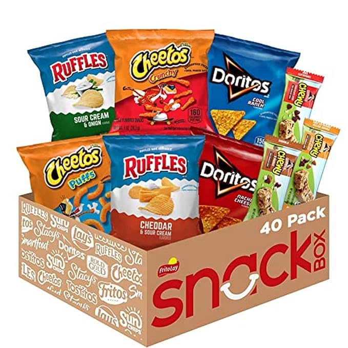 Frito-Lay Chips and Quaker Chewy Granola Bars Variety Pack 3.4 Pounds (Pack of 40)