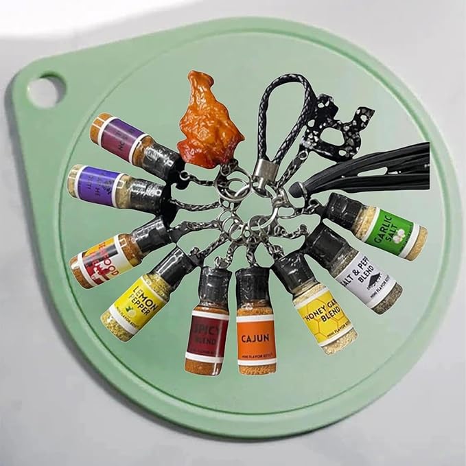 Mini Seasoning Bottles Keychain Seasoning Keychain on the Go 2025 New Upgrade Mini Flavor Keys Leak-Proof Design 10 Pcs Spice Keys for Foodies BBQ Travel