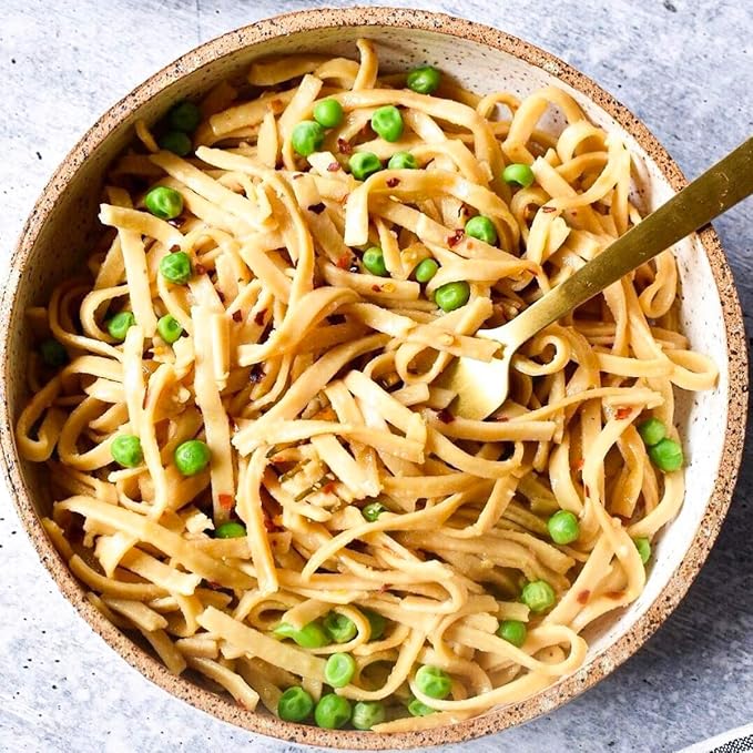 Cauliflower Linguini | Grain-Free Gluten-Free Kosher | Fresh Pasta | Cooks in Just 3 Minutes | Taste Republic | Frozen | 9oz (Pack of 6)