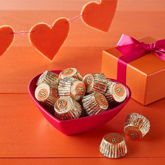 CHAIN &amp JO SWEETS REESESMiniatures Milk Chocolate and Peanut Butter Cups Candy Gluten Free Individually Wrapped 5LB Bulk Party Pack (5 Pounds) 80.0 Ounce