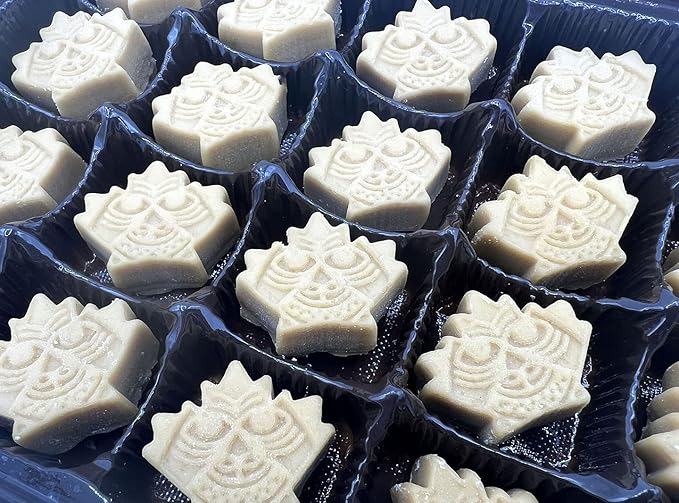 Sapsquatch Organic Maple Candy - 10 Ounces - Pure Maple Syrup Sugar Leaf Candy