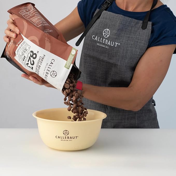 Belgian Milk Chocolate Baking Callets (Chips) - 33.6% - 1 bag 5.5 lbs