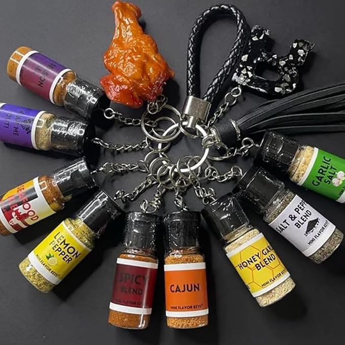 Mini Seasoning Bottles Keychain Seasoning Keychain on the Go 2025 New Upgrade Mini Flavor Keys Leak-Proof Design 10 Pcs Spice Keys for Foodies BBQ Travel