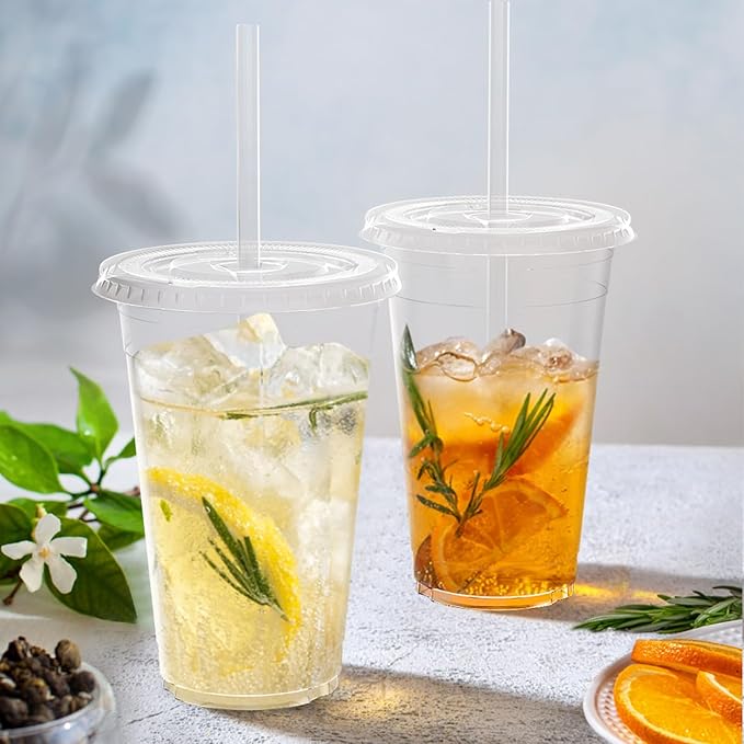 100 Pack - 20 oz Clear Plastic Cups with Lids and Straws Sturdy &amp Food Safe Iced Coffee Cups with lids Disposable Plastic Smoothie Cups for Cold Drinks