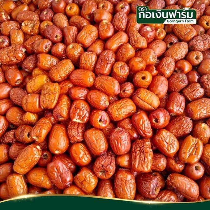 กอเงิน Premium Dried Red Dates - Whole Jujube Fruit Naturally Sweet and Chewy - Essential Ingredient for Traditional Soups Herbal Teas and Snacking (100g)