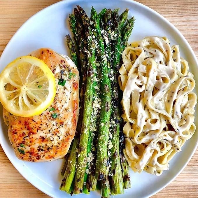 Gluten-Free Pasta Fettuccine Fresh Brown Rice Noodles Cook in Just 3 Minutes by Taste Republic Frozen 9oz (6 pack)