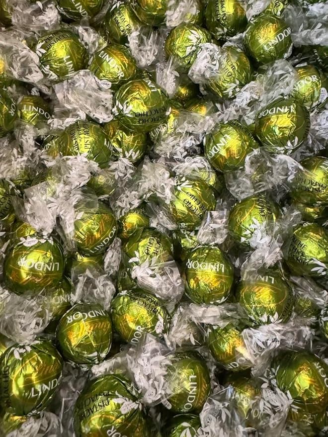 Bulk Chocolate Truffles Pistachio Milk Chocolate (Large)