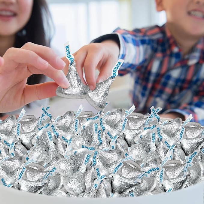 Bulk Milk Chocolate Candy 2 Pound Approx. 200 Pieces - Individually Wrapped Silver Foil Milk Chocolate Candy for Party Favors Candy Buffets Gifts &amp Treats
