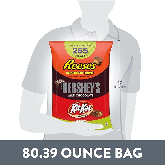 HERSHEY'S KIT KAT and REESE'S Assorted Milk Chocolate Candy Variety Bag 80.39 oz (265 Pieces)