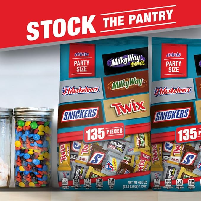 SNICKERS TWIX MILKY WAY &amp 3 MUSKETEERS Variety Pack Fun Size Variety Pack Milk Chocolate &amp Dark Chocolate Candy Bars Assortment 40 oz 135 Piece Bag