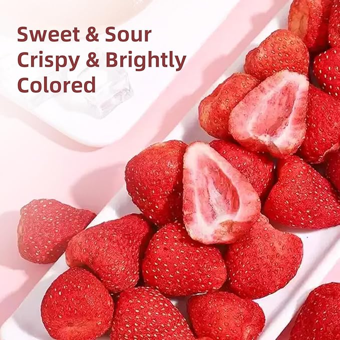 8.82 Oz Freeze Dried Strawberries Crispy Freeze-Dried Whole Strawberries Intense Sweet &amp Tart Flavor Natural Crispy Fruit Snack Dehydrated Fruit Dried Fruit Snack for Baking Yogurt