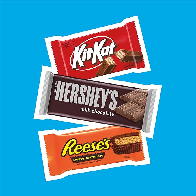 HERSHEY'S KIT KAT and REESE'S Assorted Milk Chocolate Candy Variety Box 27.3 oz (18 Count)