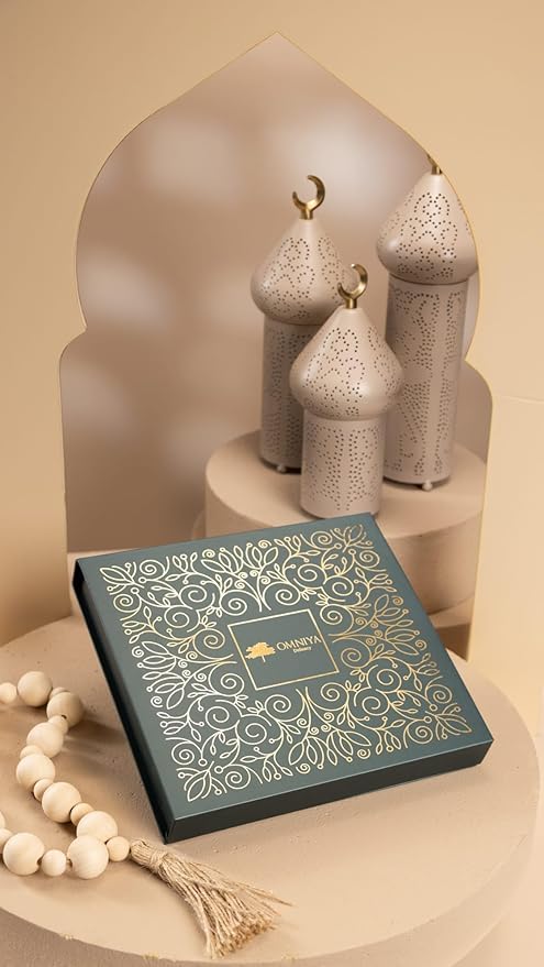OMNIYA Delicacy Exquisite Medjool Dates 24 PCs Collection - Pistachio Strawberry Cinnamon Praline Lotus Ashta Cream - Essential Gift for Ramadan Eid Holidays Birthdays &amp Special Occasions