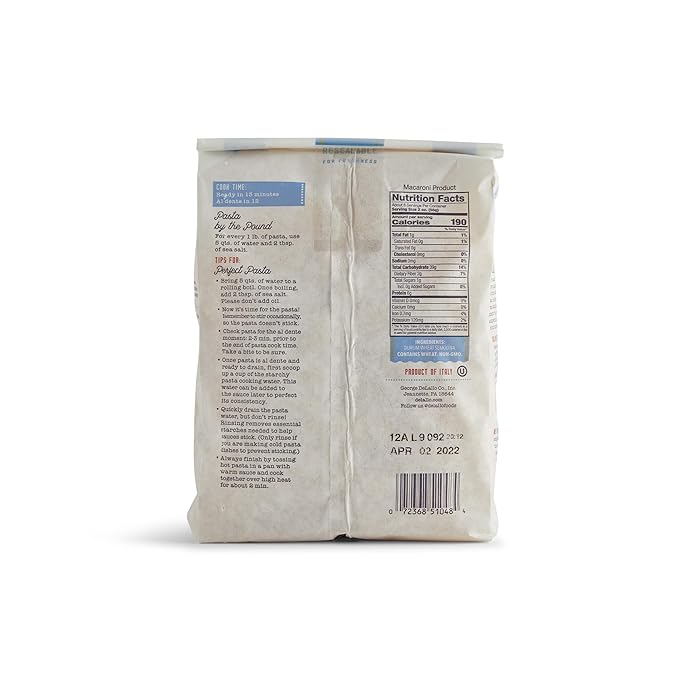 DeLallo Rigatoni Pasta 1 Pound Bag 7 Pack Made in Italy Cooks in 13 Minutes Made with Durum Wheat Semolina Flour Al Dente Texture Non-GMO