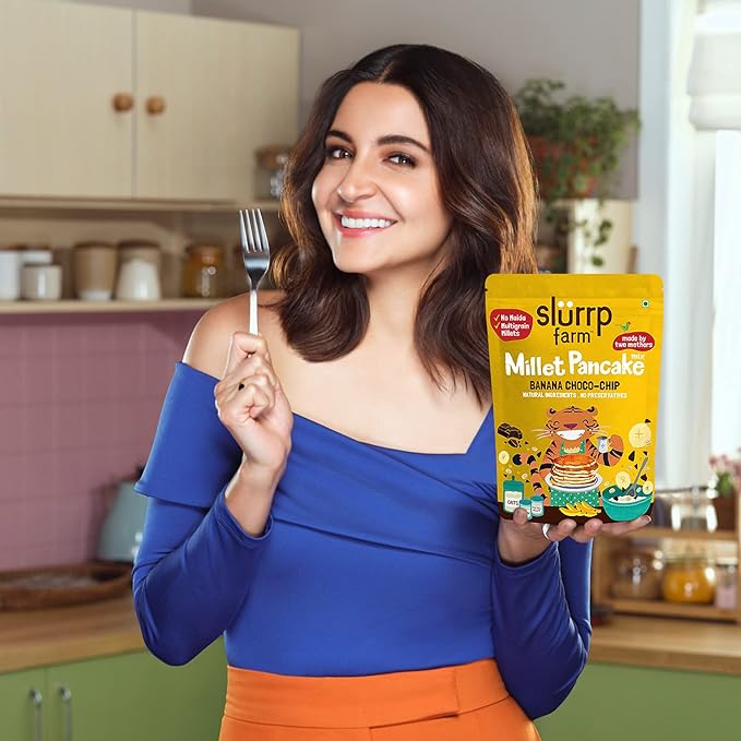 Slurrp Farm No Maida Pancake Mix | Instant Breakfast Mix Made with Oats and Jowar | Eggless Healthy Breakfast for Kids &amp Adults | Banana Chocochip- Pack of 3 X 150g