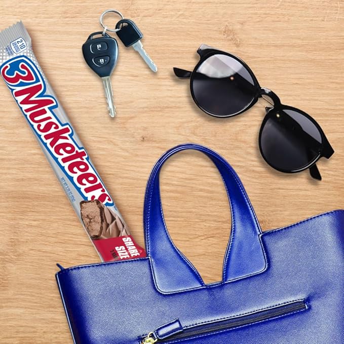 3 MUSKETEERS Milk Chocolate Candy Bars - Full Size Chocolate Bars 3.28 oz Candy Bar (Pack of 24) Bulk Box
