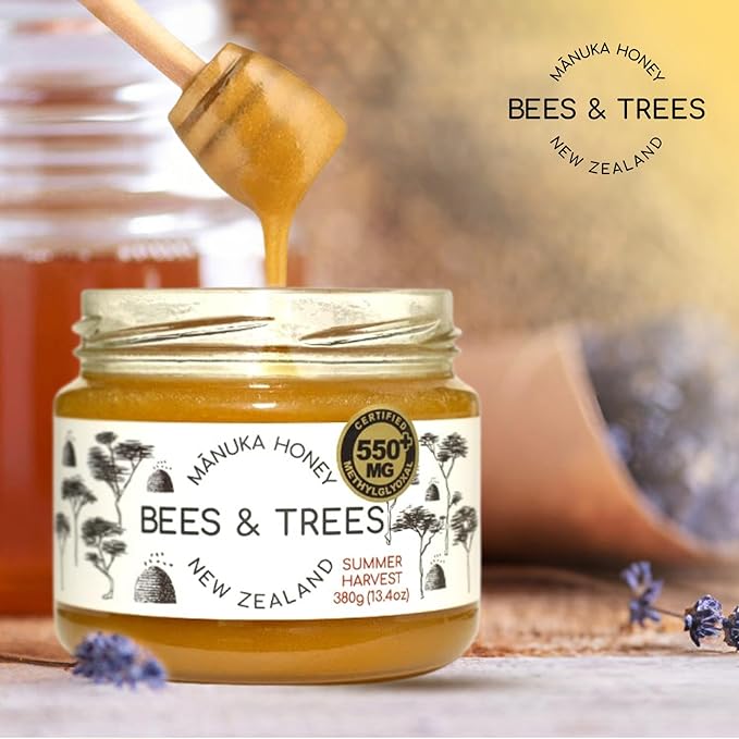 Bees &amp Trees Manuka Honey 550+ MGO - Raw Pure New Zealand Monofloral Honey – Unpasteurized &amp Natural Unfiltered Manuka for Tea Coffee Dressings Smoothies &amp Daily Use – Glass Jar 380g (
