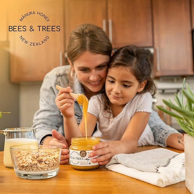 Bees &amp Trees New Zealand Manuka Honey 830+ &amp 550+ MGO – Pure Raw Unpasteurized Monofloral Superfood Honey for Wellness &amp Vitality – Bioactive Nutrient-Rich Manuka Honey – 300g &amp 380