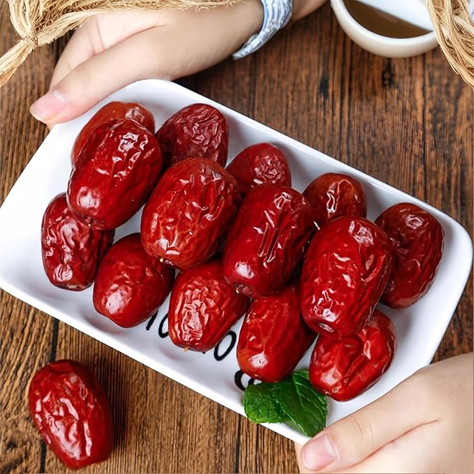 DGYLHBJ Jujube Dates 2.2LB/1000g Chinese Red Date Selected Dried Jujubes for Tea Baking Cooking Chewy Snacks Without Additives 红枣 (Large Dates-2.2LB)