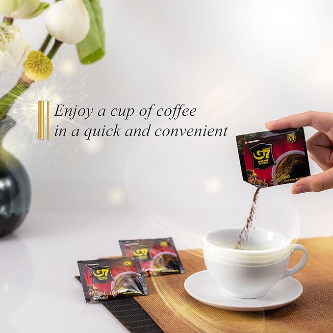 TRUNG NGUYEN G7 PURE BLACK Instant Coffee for Energy Boost - 100% Soluble Coffee Without Sugar - Strong Pure &amp Rich Vietnamese Instant Energy - Original Taste for Connoiseurs (200 Sachets/Bag)