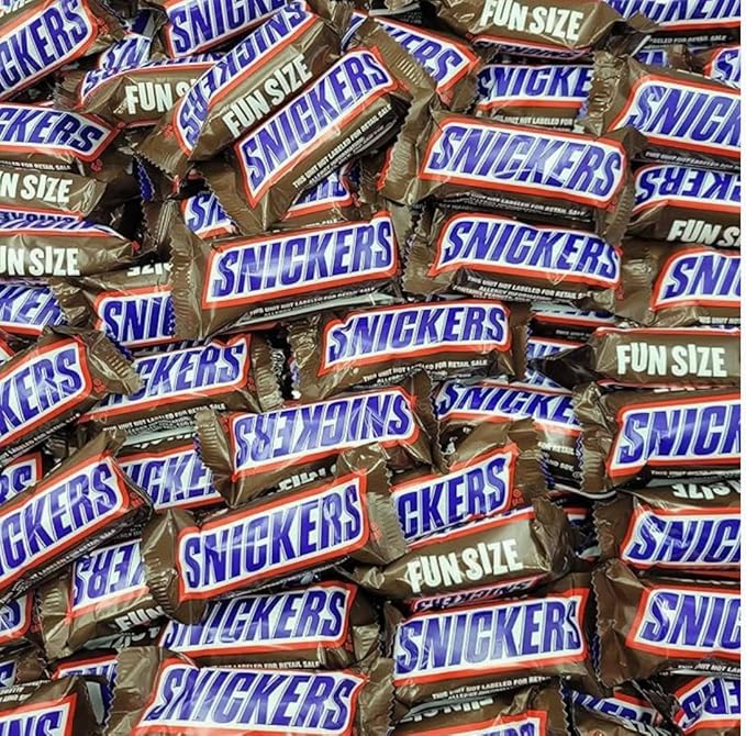 Snickerss Fun Size Candy Bars Individually Wrapped Bulk Candy of 70 CT -Halloween Chocolate Candy Bars