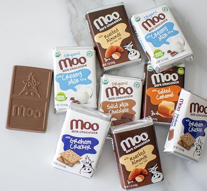 Moo Chocolates All Natural Milk Chocolate Mini Bars with Graham Cracker 0.7 oz 14 ct (Pack of 1) | 100 Calorie Snacks for On-the-Go Lunchboxes Office