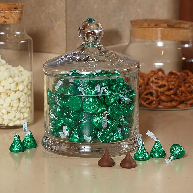 HERSHEY'S KISSES Milk Chocolate Candy Bulk Bag Great Holiday Candy and Stocking Stuffers 60 oz