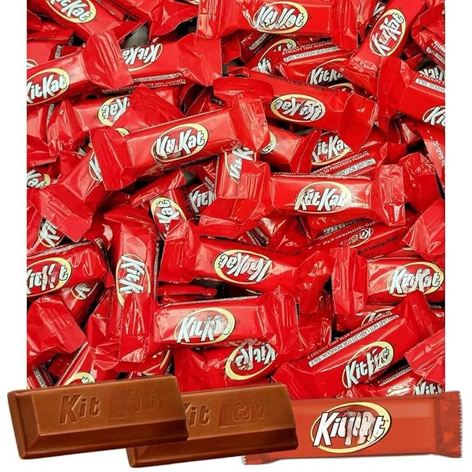 KlT KAT Milk Chocolate Wafer Miniature Snack Size Candy Bag (2 LB) Individually Wrapped Chocolate Candy Bulk Chocolate Candy