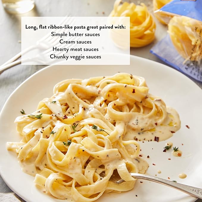 DeLallo Tagliatelle Pasta Noodles Gourmet Nests Made with 100% Durum Wheat Semolina Non-Enriched Flour Bronze Cut Long Flat Ribbon Pasta Made in Italy 8.82 oz. Bag (3 Pack)