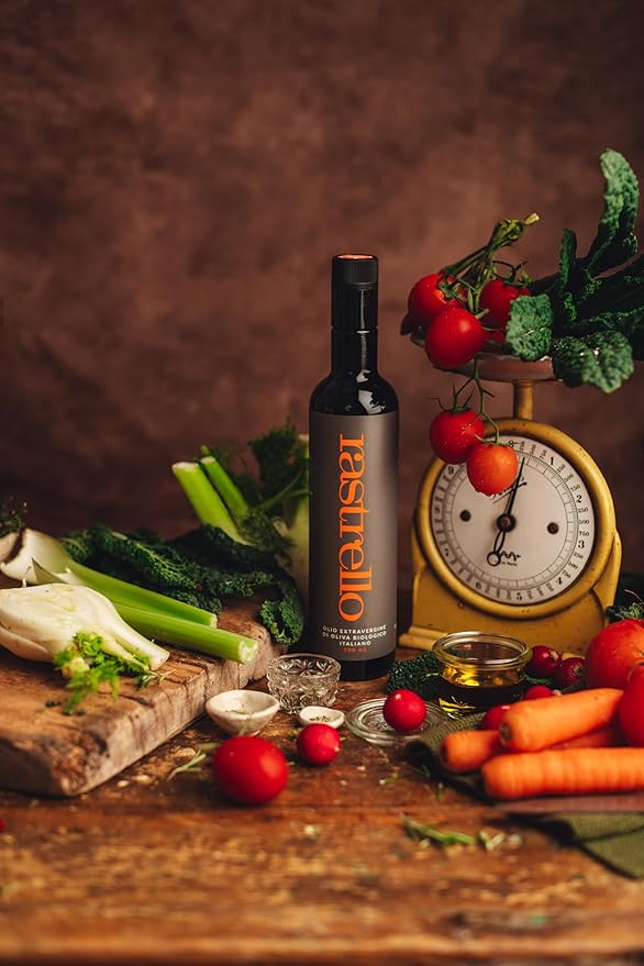 Rastrello Extra Virgin Olive Oil - 500ml Organic Cold-Pressed Hand-Harvested - Leccino &amp Moraiolo Blend from Umbria Italy