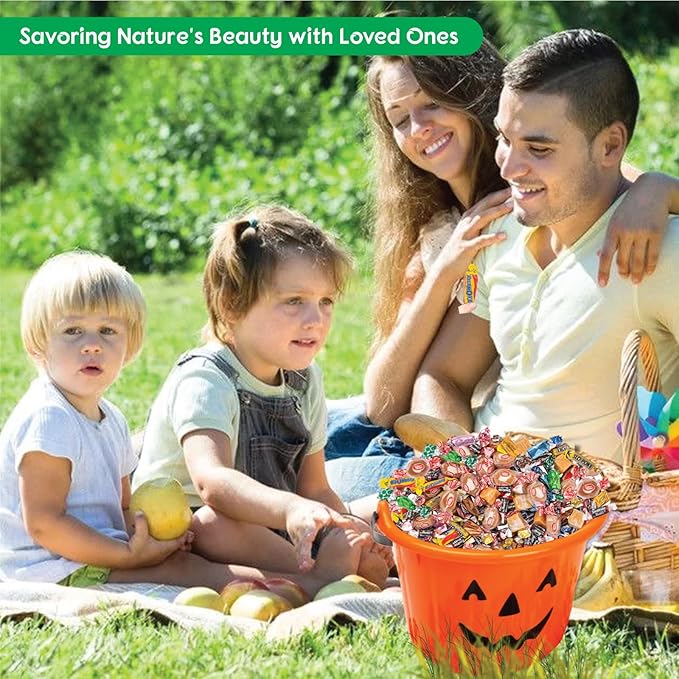 Fun Express Chewy Candy Variety Pack Fun Size 4 lbs - Bulk Individually Wrapped Assorted Mix for Halloween Pinata Party Favors Classroom &amp Office | 275 Pieces Mixed Candy Assortment