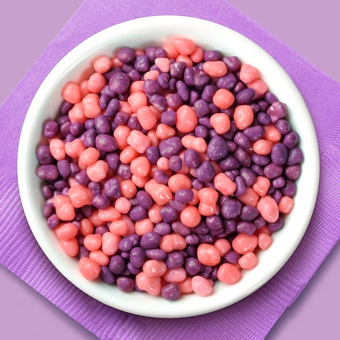 Nerds Candy Grape &amp Strawberry 1.65 Ounce Treat-Size Theater Candy Boxes (Pack of 24)