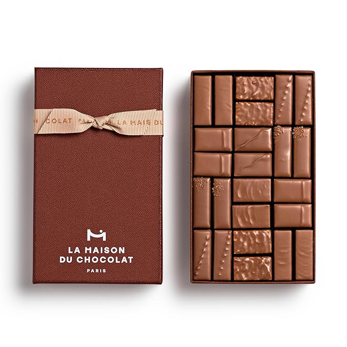 LA MAISON DU CHOCOLAT Coffret Maison Milk Gourmet Milk French Chocolate Gift Box (24 Pieces)