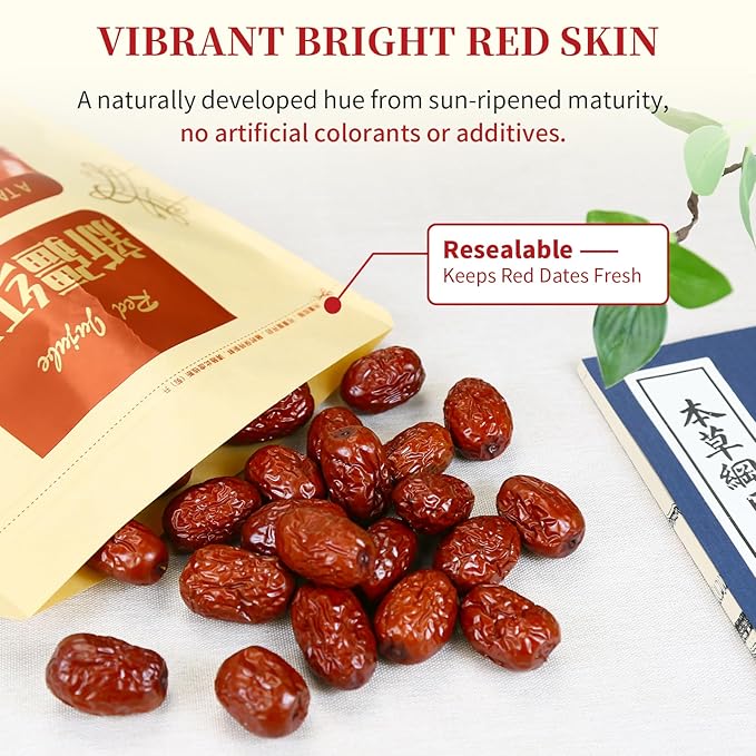 Wanhua Hall Red Dates Jujube Chinese Sun-dried Jujube 17.64 oz/500g (Hong Zao) Plump Jujube Red Dates Sweet and Chewy Dried Fruit Natural Snacks No Sugar Added 红枣 大枣