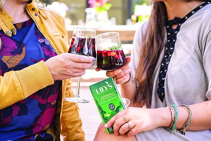 Extremely Dark chocolate Bar by Lily's | Stevia Sweetened No Added Sugar Low-Carb Keto Friendly | 85% Cocoa | Fair Trade Gluten-Free &amp Non-GMO | 4 Pack