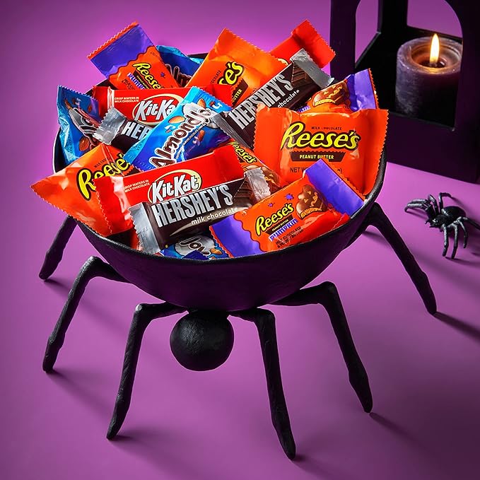 Hershey Assorted Flavored Snack Size Halloween Candy Bulk Bag 39.43 oz (75 Pieces)