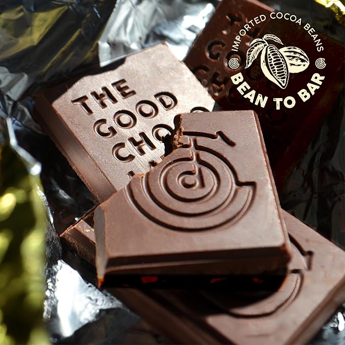 THE GOOD CHOCOLATE – Peppermint Dark Chocolate Bars with Zero Sugar &amp Lower Net Carbs – Keto Chocolate Bar with Lower Calories All Natural and Non-GMO Keto Snacks 2.5 oz (6 Bars Value Pack)