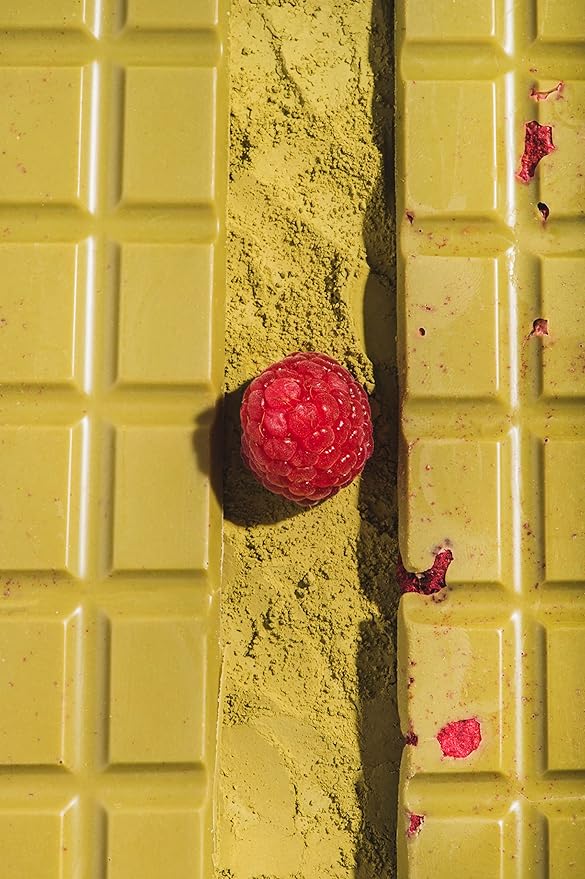Urth Essence Sugar Free Vegan Chocolate Bars | Keto &amp Dairy Free | Healthy Vegan Gifts | Organic White Chocolate Matcha Raspberry
