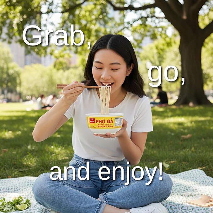 VIFON Phở Gà Instant Rice Noodles Chicken Flavor Bowl (70 g) (Pack of 12) | Authentic Vietnamese Chicken Pho | Halal Certified | Ready in 3 Minutes | Product of Vietnam