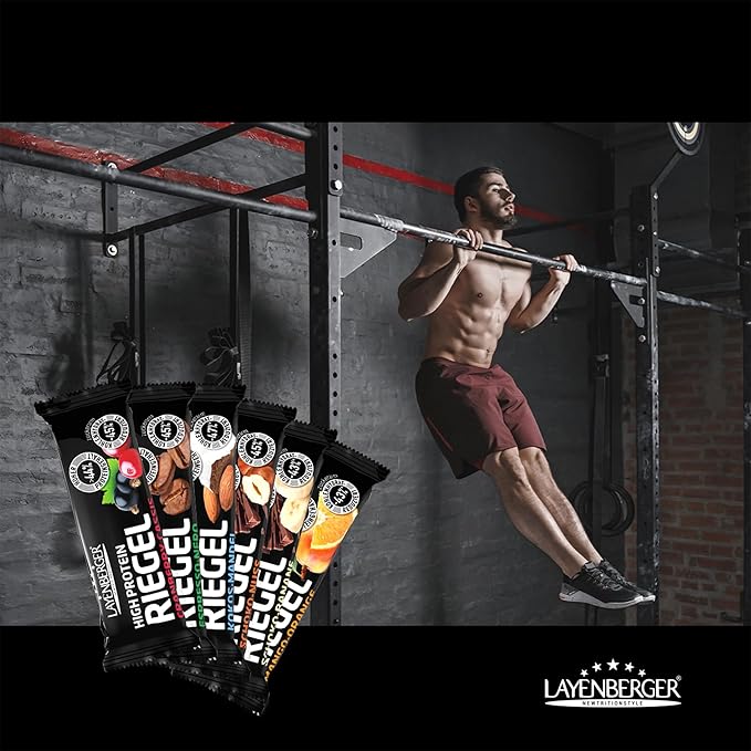 Layenberger High Protein Bar Fitness Power Bar Lots of Protein Low Sugar Pack of 18 (18 x 35 g) Cranberry Cassis