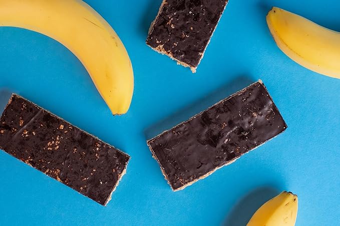 FlapJack Handmade Oat Bar - Premium English Oats (42-47%) | High Fiber Slow-Release Energy | Vegetarian Friendly | Made in Hungary by S.P.I.N. | 15pcs x 100g Banana Chocolate
