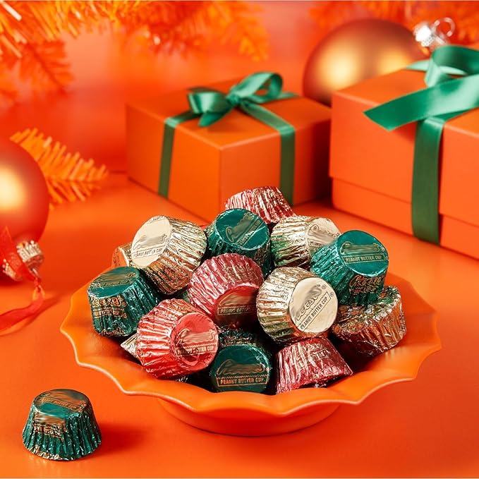 Christmas Candy Bulk 2 Lbs Miniature Peanut Butter Cups In Red Green and Gold Holiday Seasonal Wrap Individually Wrapped Gluten Free Milk Chocolate Peanut Butter Cups in Bulk Appx 100 Pieces