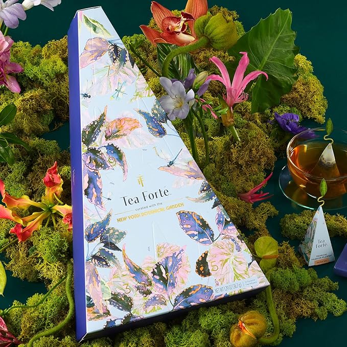 Tea Forte Tea Advent Calendar Gift Set 12 Individually Wrapped Handcrafted Assorted Pyramid Infuser Tea Bags with Numbered Doors Demoiselle